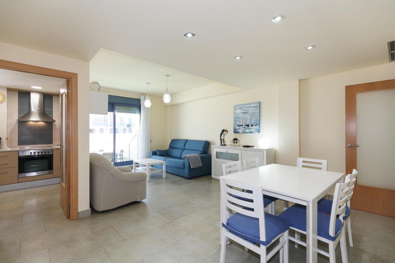 Uhc Mar Augusta Family Complex Apartment Кембрилс Екстериор снимка