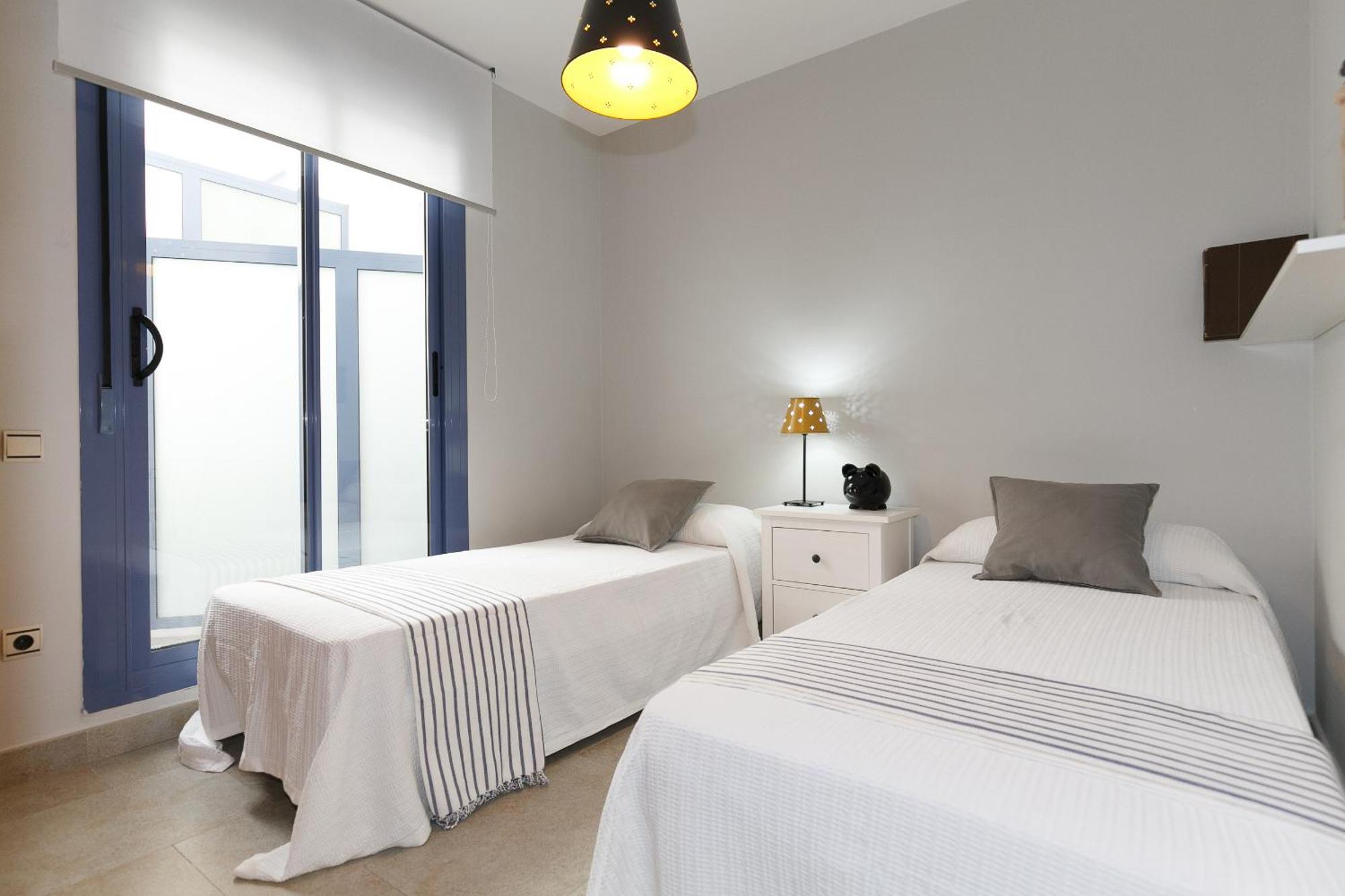 Uhc Mar Augusta Family Complex Apartment Кембрилс Екстериор снимка