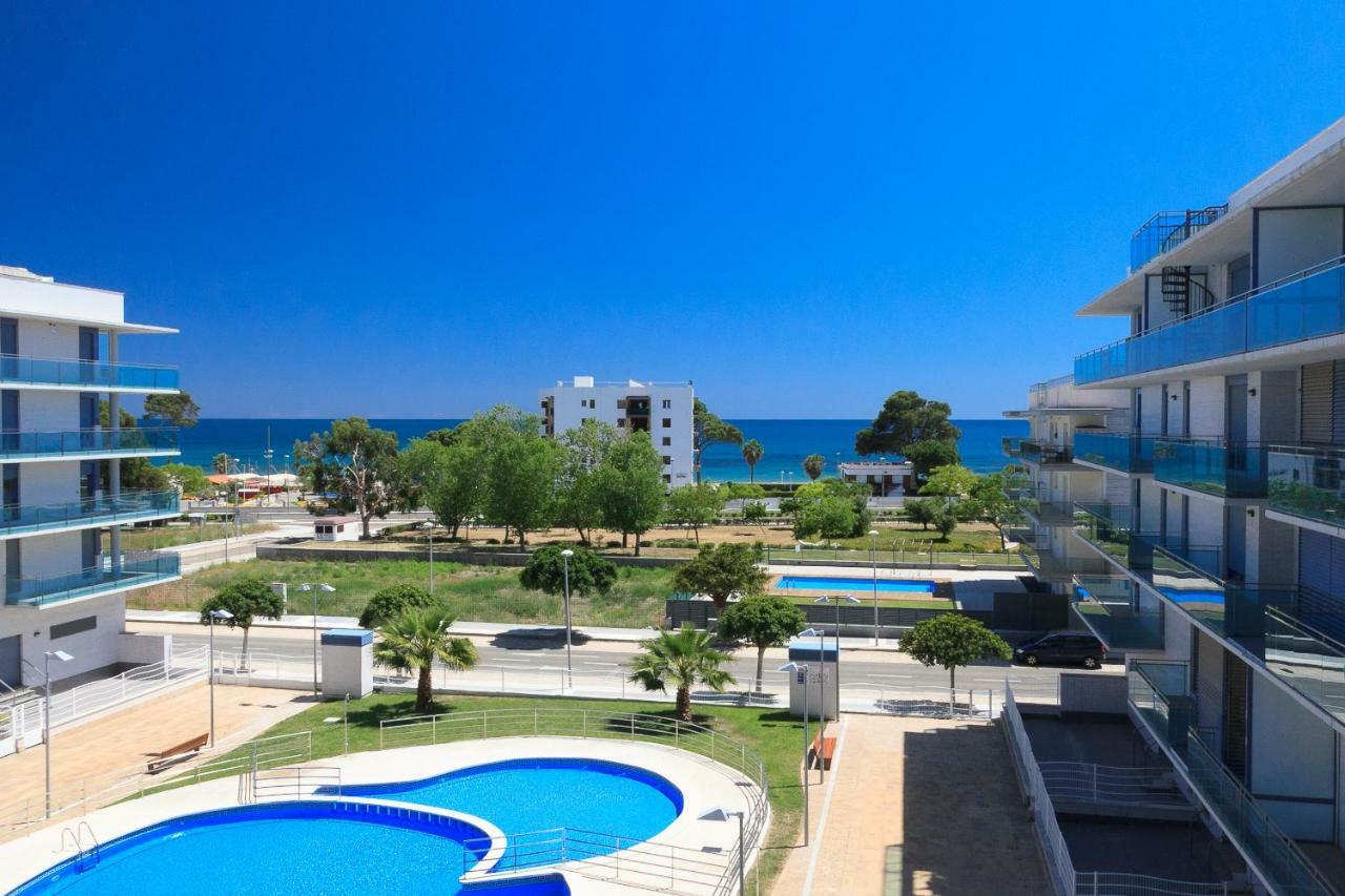 Uhc Mar Augusta Family Complex Apartment Кембрилс Екстериор снимка